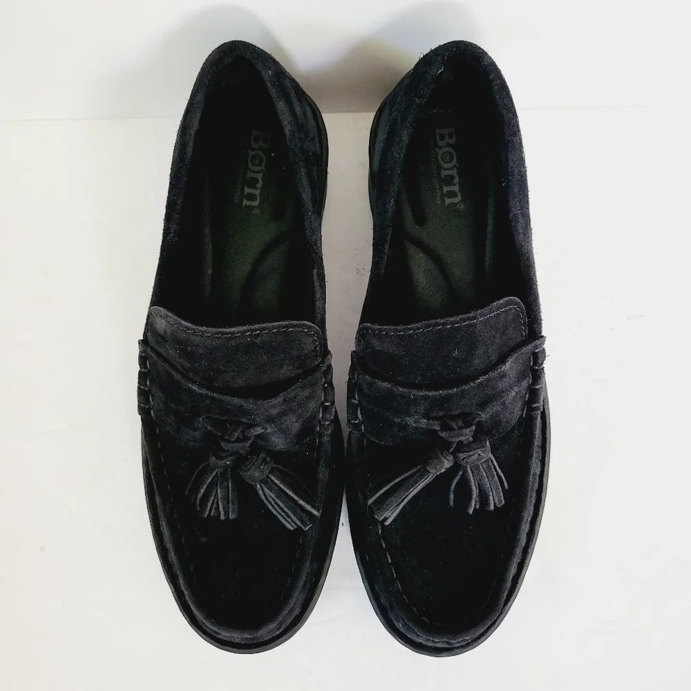 NEW Born Capri Black Suede Tassel Loafer Burnished Suede Size 7.5